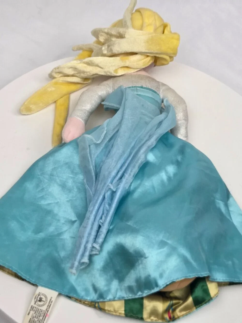 Disney Parks Topsy Turvy Elsa and Anna Frozen Plush 2 In 1 Flip Doll 15